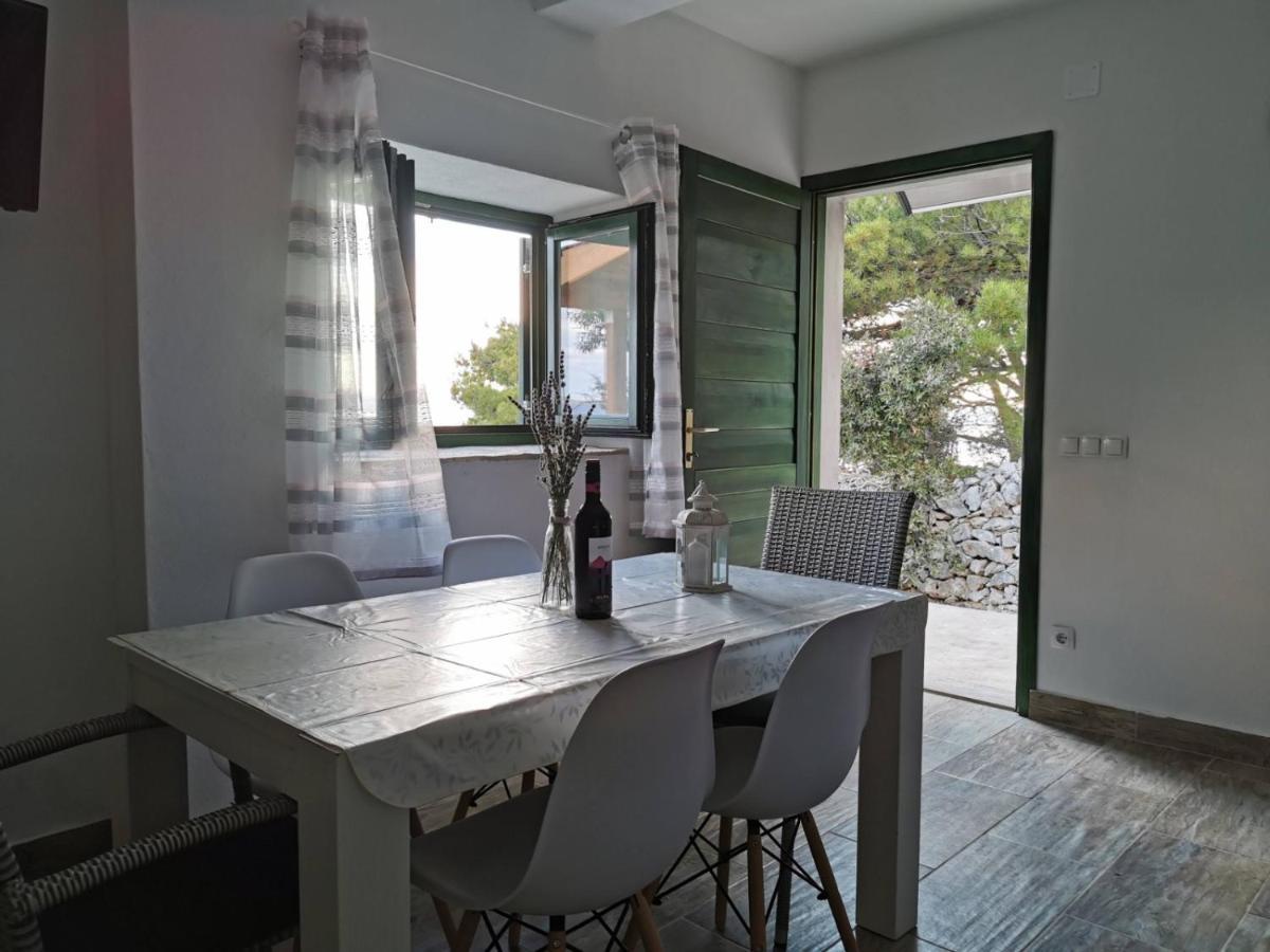 Kuca Za Odmor Obitelji Pedisic Villa Banj Buitenkant foto